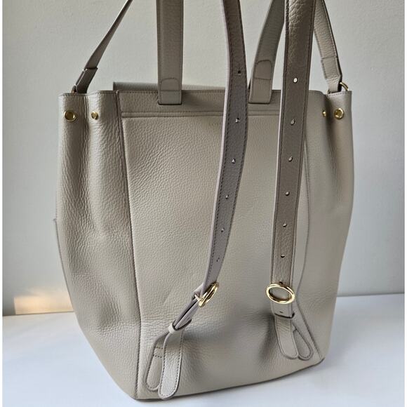 Cuyana 13" Pebbled Leather Stone Beige Laptop Backpack Work Travel - Picture 12 of 15